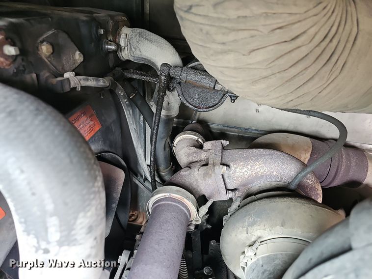 image for item DM1585 1987 Pierce fire truck