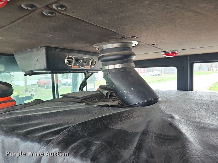 image for item DM1585 1987 Pierce fire truck