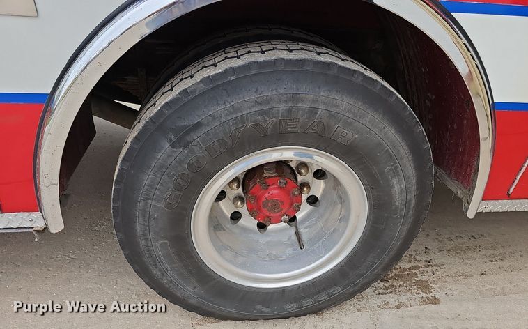 image for item DM1585 1987 Pierce fire truck