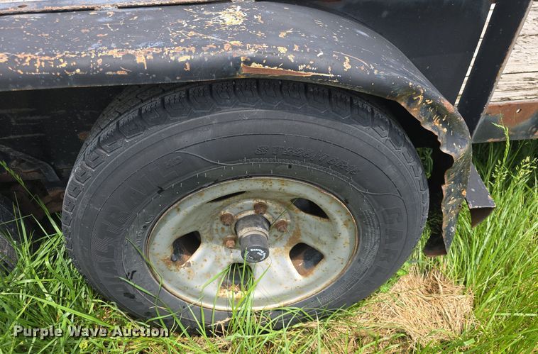 image for item DM1604 1996 Simpson equipment trailer