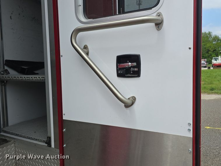 image for item DM1605 2012 Ford F450 Super Duty XLT ambulance