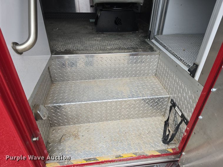 image for item DM1605 2012 Ford F450 Super Duty XLT ambulance