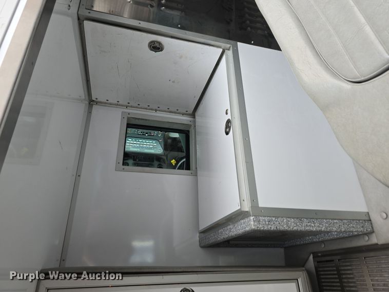 image for item DM1605 2012 Ford F450 Super Duty XLT ambulance