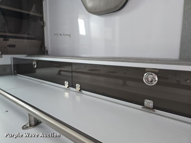 image for item DM1605 2012 Ford F450 Super Duty XLT ambulance