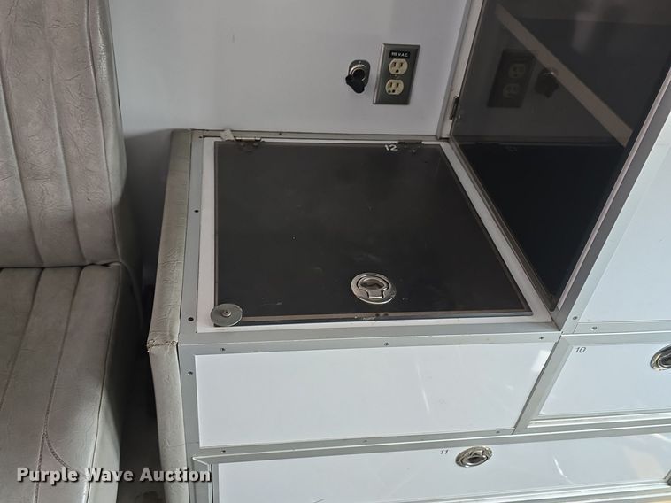 image for item DM1605 2012 Ford F450 Super Duty XLT ambulance