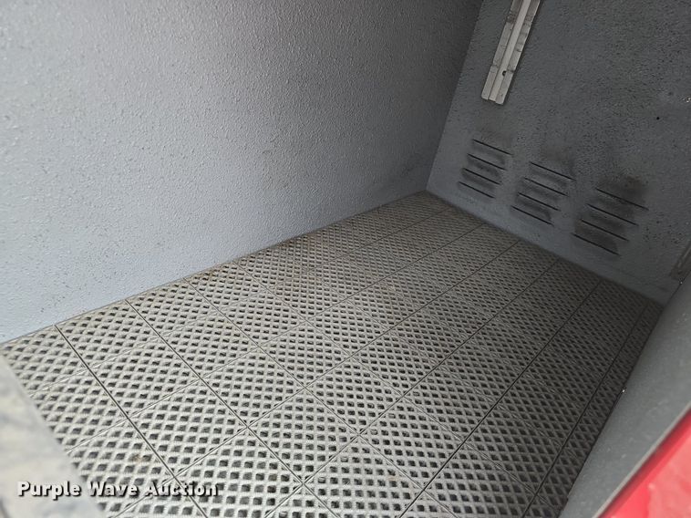 image for item DM1605 2012 Ford F450 Super Duty XLT ambulance