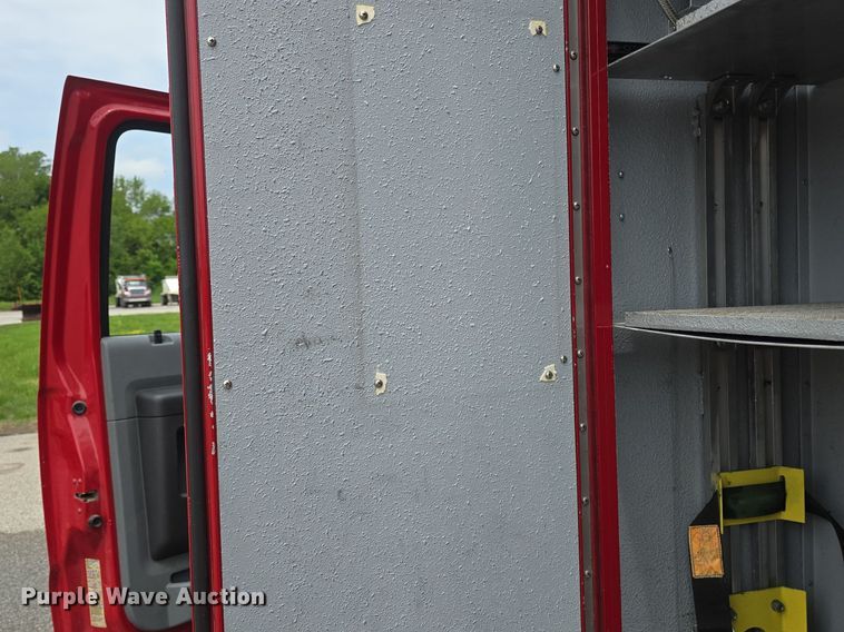 image for item DM1605 2012 Ford F450 Super Duty XLT ambulance