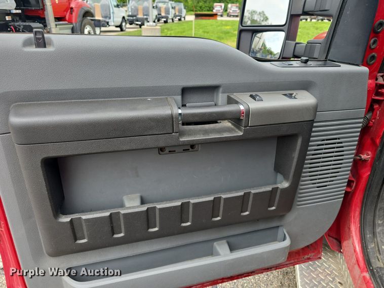 image for item DM1605 2012 Ford F450 Super Duty XLT ambulance