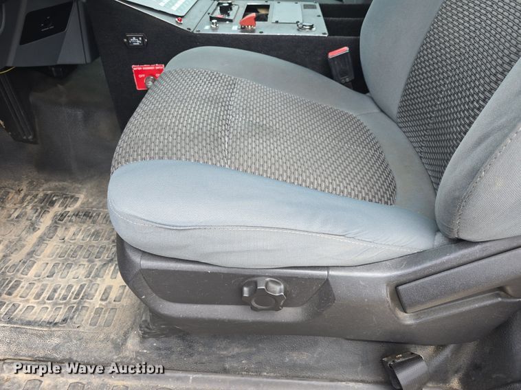 image for item DM1605 2012 Ford F450 Super Duty XLT ambulance