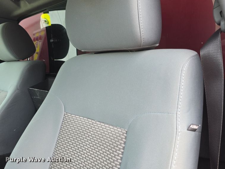 image for item DM1605 2012 Ford F450 Super Duty XLT ambulance