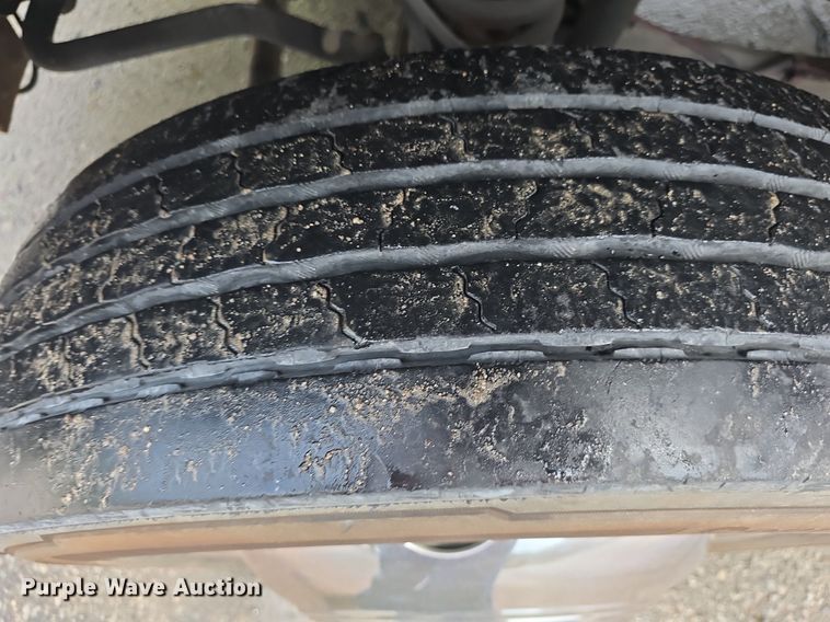 image for item DM1605 2012 Ford F450 Super Duty XLT ambulance