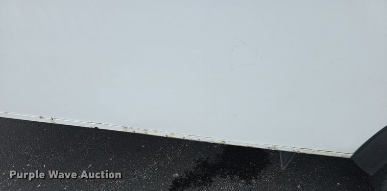 image for item DM1606 2013 Glaval shuttle bus