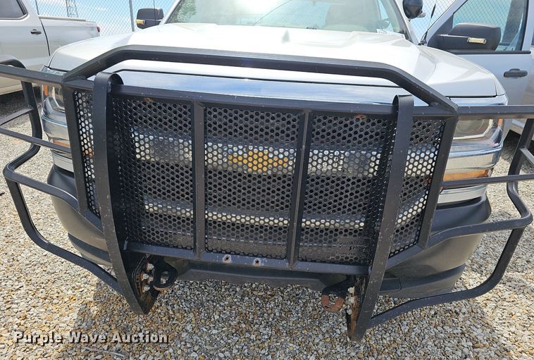 image for item DM1639 2018 Chevrolet Silverado 1500 Crew Cab pickup truck