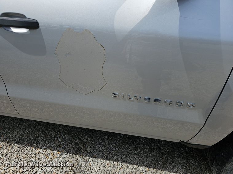 image for item DM1639 2018 Chevrolet Silverado 1500 Crew Cab pickup truck