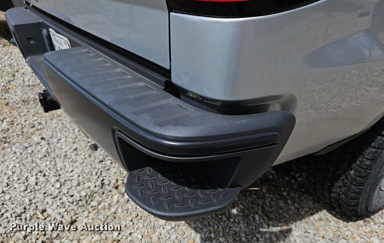 image for item DM1639 2018 Chevrolet Silverado 1500 Crew Cab pickup truck