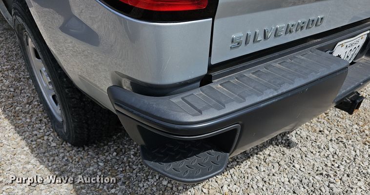 image for item DM1639 2018 Chevrolet Silverado 1500 Crew Cab pickup truck