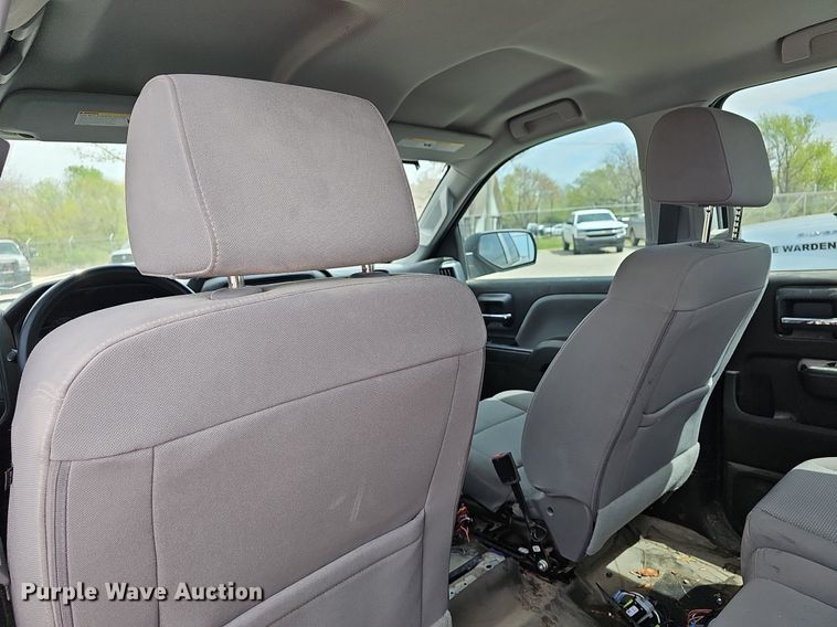 image for item DM1639 2018 Chevrolet Silverado 1500 Crew Cab pickup truck