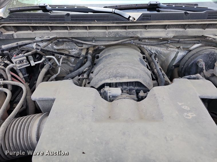 image for item DM1639 2018 Chevrolet Silverado 1500 Crew Cab pickup truck