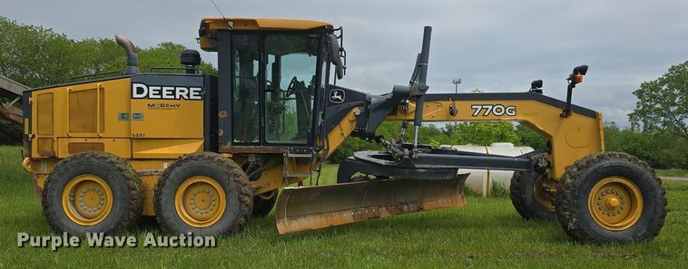 image for item DM1654 2013 John Deere 770G motor grader