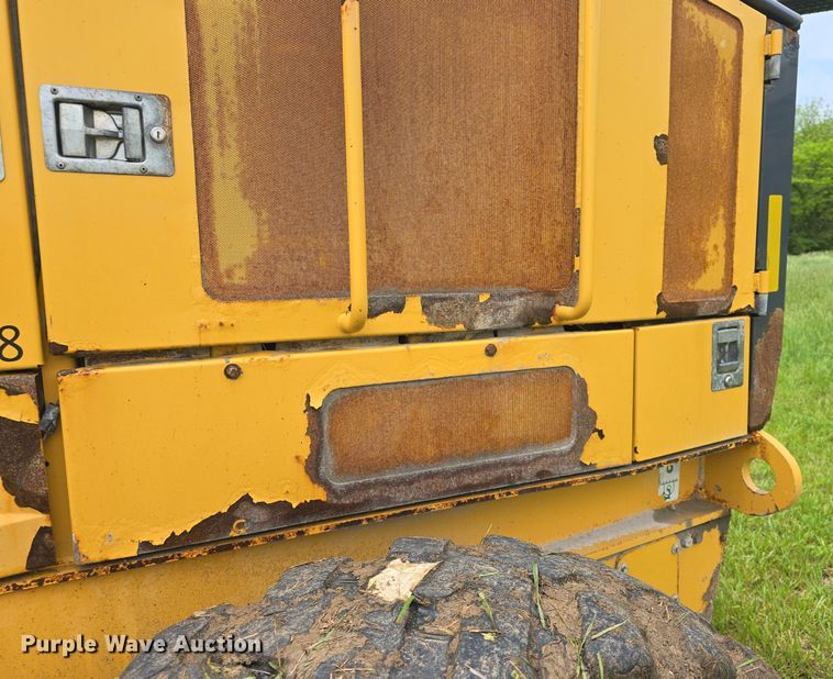 image for item DM1654 2013 John Deere 770G motor grader