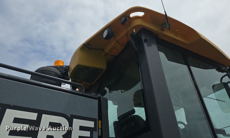 image for item DM1654 2013 John Deere 770G motor grader