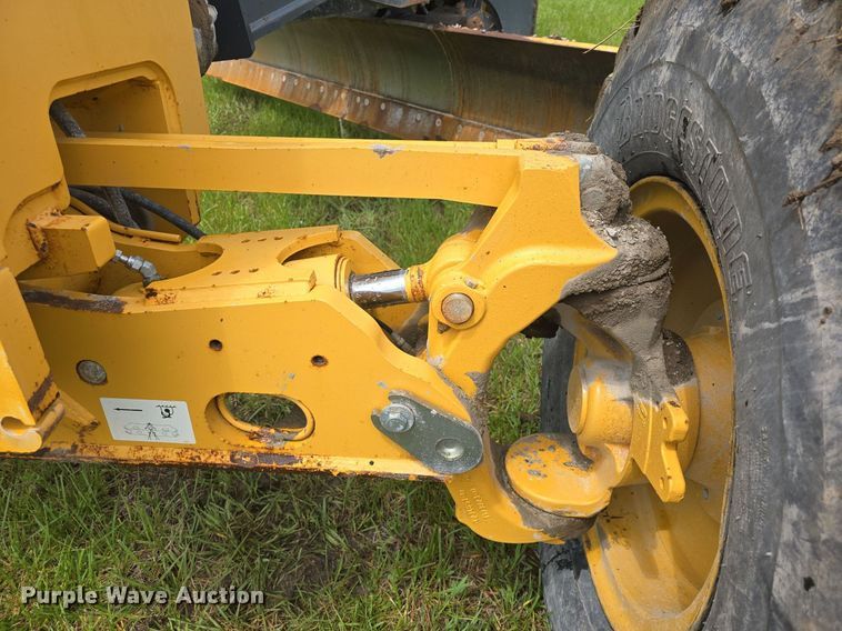 image for item DM1654 2013 John Deere 770G motor grader