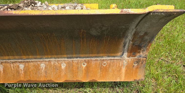 image for item DM1654 2013 John Deere 770G motor grader