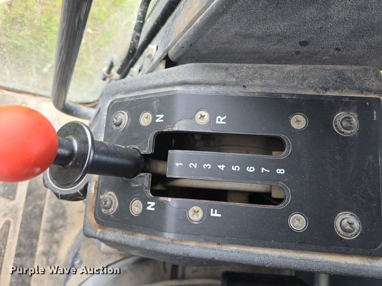 image for item DM1654 2013 John Deere 770G motor grader