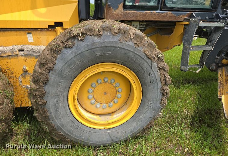 image for item DM1654 2013 John Deere 770G motor grader