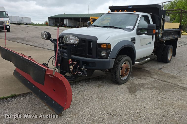 image for item DM1656 2010 Ford F550 Super Duty XL dump truck