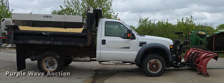 image for item DM1656 2010 Ford F550 Super Duty XL dump truck