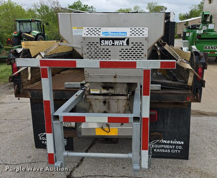 image for item DM1656 2010 Ford F550 Super Duty XL dump truck