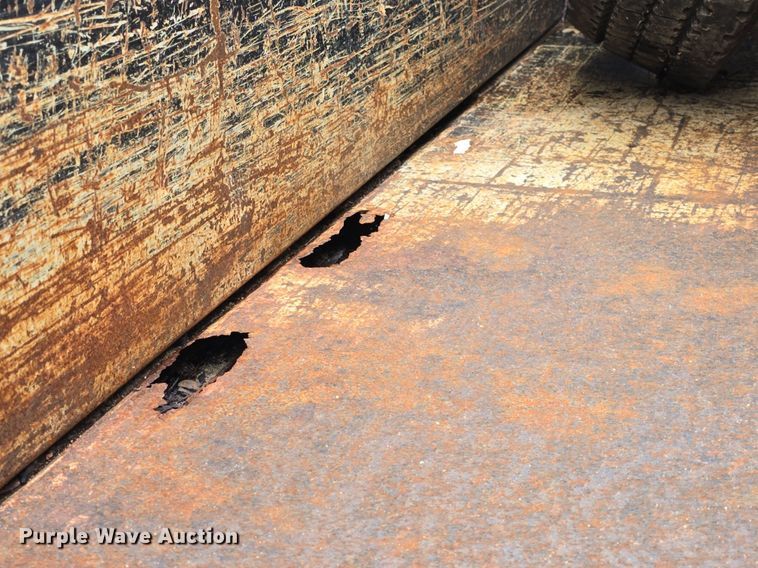 image for item DM1656 2010 Ford F550 Super Duty XL dump truck