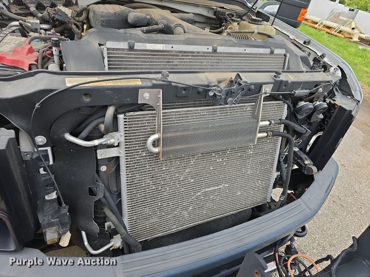 image for item DM1656 2010 Ford F550 Super Duty XL dump truck