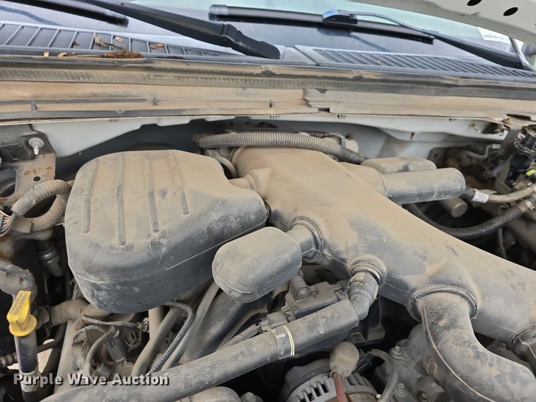 image for item DM1656 2010 Ford F550 Super Duty XL dump truck