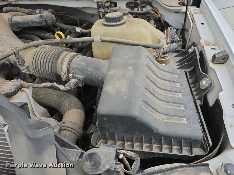 image for item DM1656 2010 Ford F550 Super Duty XL dump truck