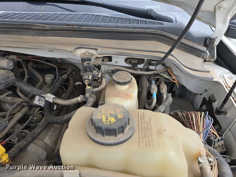 image for item DM1656 2010 Ford F550 Super Duty XL dump truck