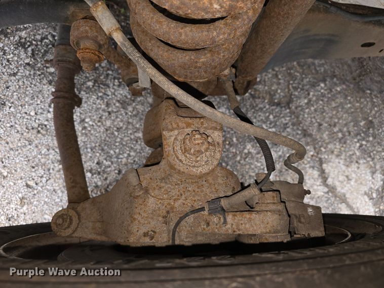 image for item DM1656 2010 Ford F550 Super Duty XL dump truck