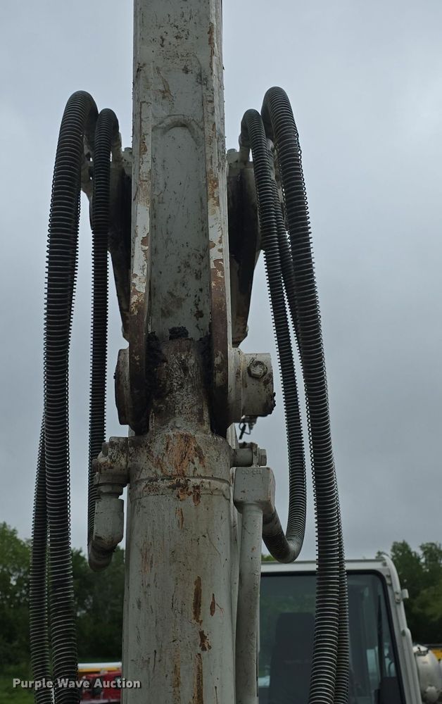 image for item DM1658 2014 Takeuchi TB290 mini excavator