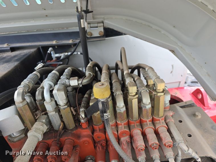 image for item DM1658 2014 Takeuchi TB290 mini excavator