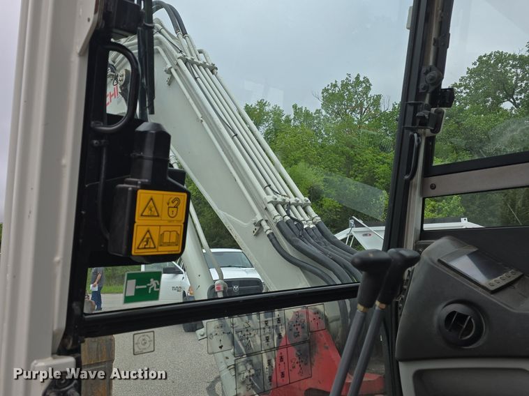 image for item DM1658 2014 Takeuchi TB290 mini excavator