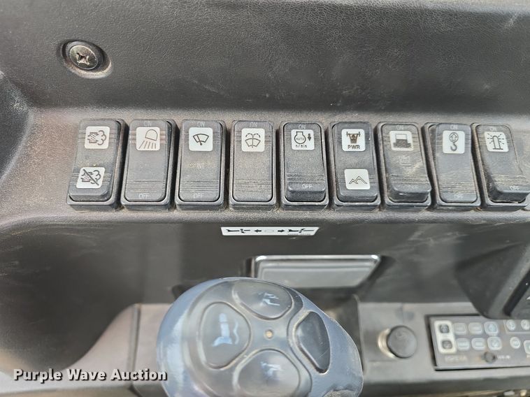 image for item DM1658 2014 Takeuchi TB290 mini excavator