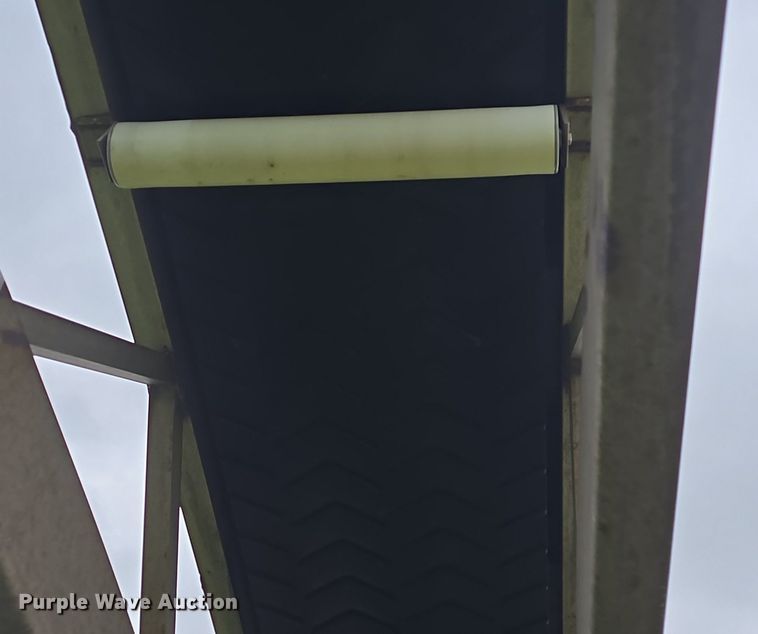 image for item DM1663 1994 Kimco KC1870SS conveyor