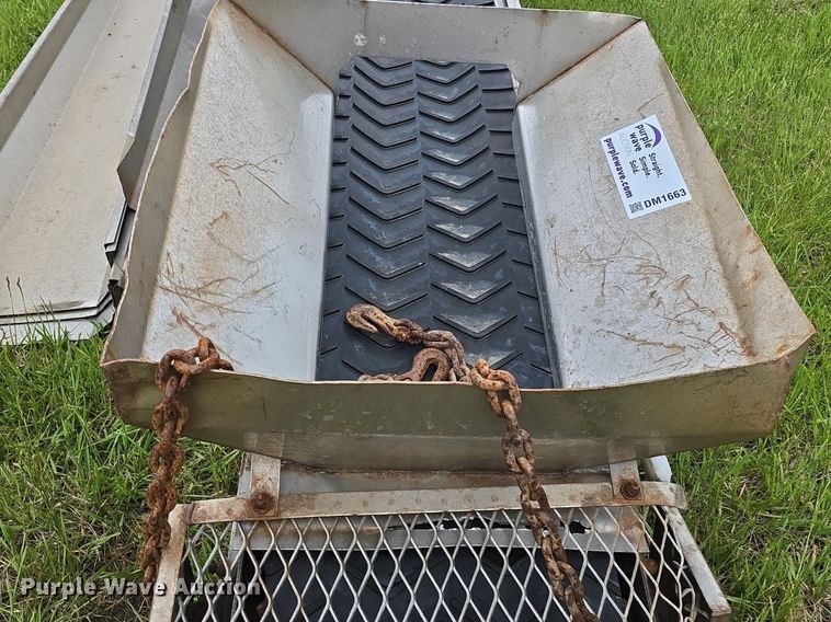 image for item DM1663 1994 Kimco KC1870SS conveyor