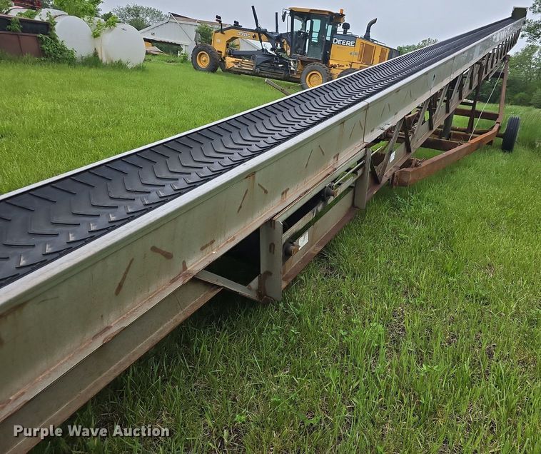 image for item DM1663 1994 Kimco KC1870SS conveyor