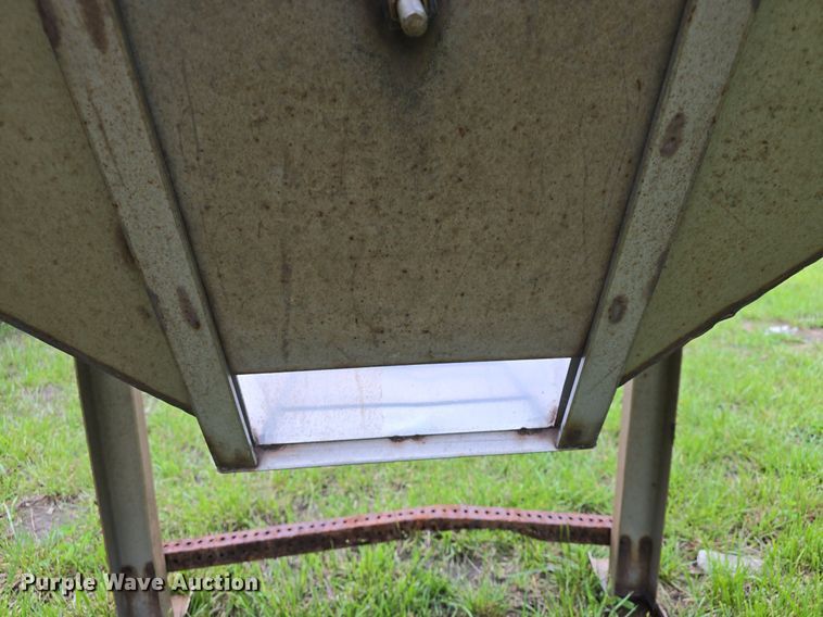 image for item DM1663 1994 Kimco KC1870SS conveyor