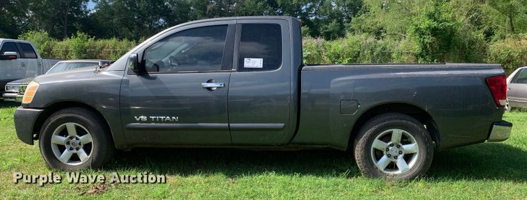 image for item DM7832 2005 Nissan  Titan King Cab pickup truck