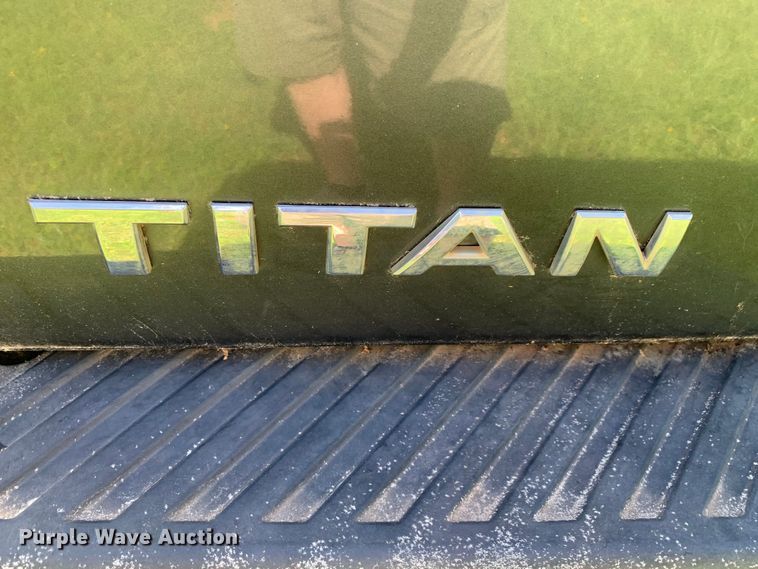 image for item DM7832 2005 Nissan  Titan King Cab pickup truck