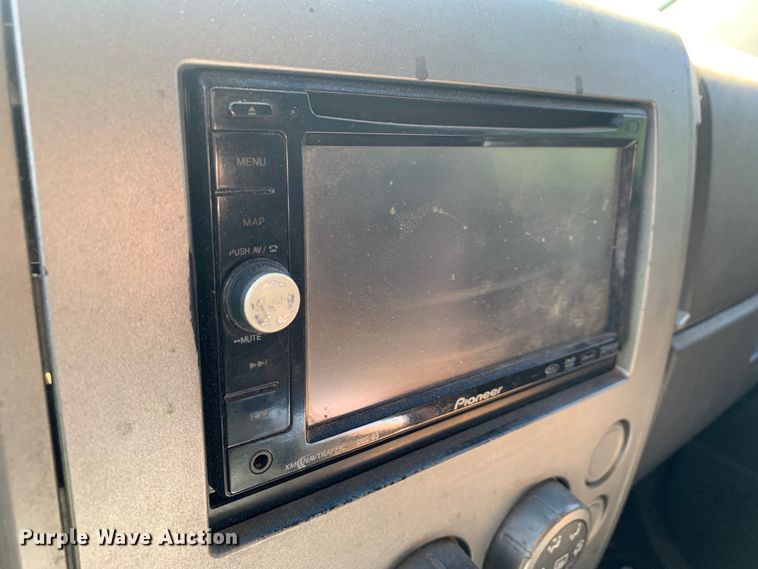 image for item DM7832 2005 Nissan  Titan King Cab pickup truck