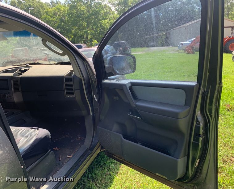 image for item DM7832 2005 Nissan  Titan King Cab pickup truck